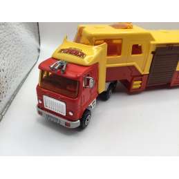 Camion cirque Pinder Majorette Made in France 1/60