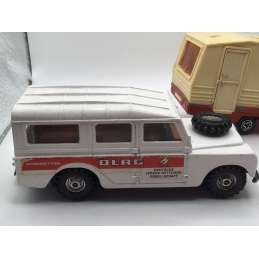 LAND ROVER 109 W.B DLRB + CARAVANE