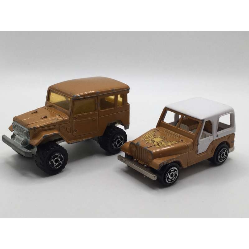 JEEP + TOYOTA 4x4 MAJORETTE MADE IN FRANCE