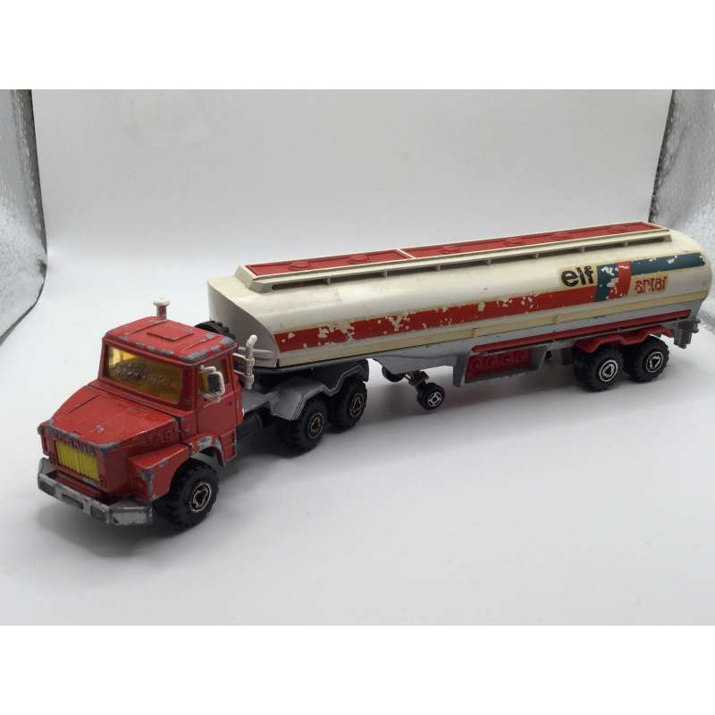 Camion ELF ANTAR MAJORETTE 1/60