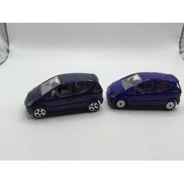 Lot de 2 Mercedes Class A MAJORETTE 1/57