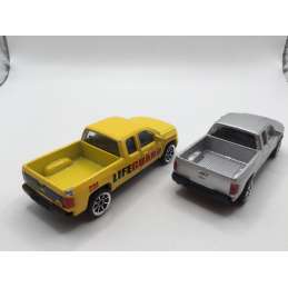 Lot de 2 Chevrolet Silverado Majorette 1/71