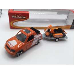 TOYOTA RAV 4 MAJORETTE AVEC REMORQUE KARTING