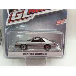 FORD MUSTANG GT 1982...