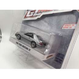 FORD MUSTANG GT 1982 GREENLIGHT 1/64