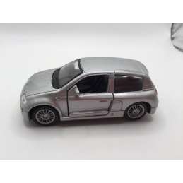 RENAULT CLIO V6 RENAULT SPORT 1/39