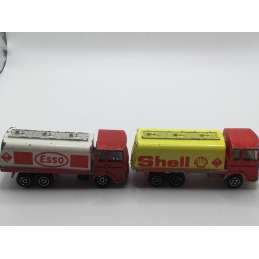 SAVIEM ESSO + SHELL MAJORETTE