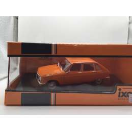 RENAULT 16 (1969) 1/43 IXO