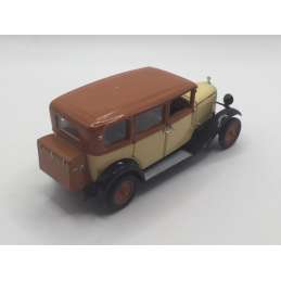 CITROEN C4 BERLINE 1929 1/43 UNIVERSAL HOBBIES