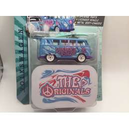 VOLKSWAGEN COMBI MAJORETTE...