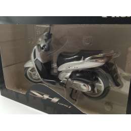 HONDA SH125i 1/12