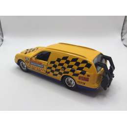 MERCEDES BREAK CLASSE E MAJORETTE 1/37