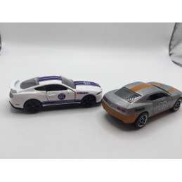 FORG MUSTANG GT + CHEVROLET CAMARO MAJORETTE