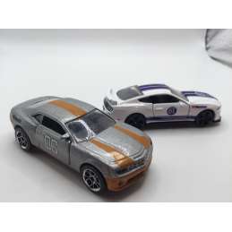 FORG MUSTANG GT + CHEVROLET CAMARO MAJORETTE