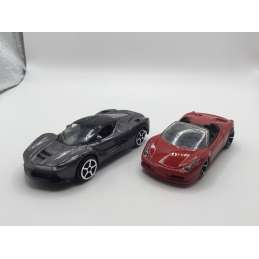 LOT DE 2 FERRARI HOTWHEELS ET BURAGO