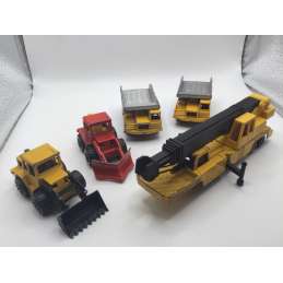 LOT VEHICULES DE CHANTIER MAJORETTE