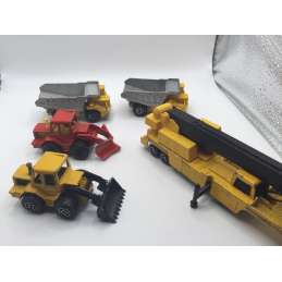 LOT VEHICULES DE CHANTIER MAJORETTE