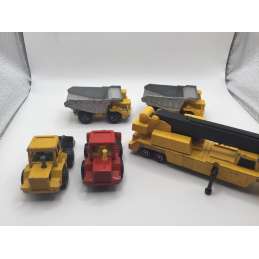 LOT VEHICULES DE CHANTIER MAJORETTE