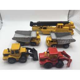 LOT VEHICULES DE CHANTIER MAJORETTE