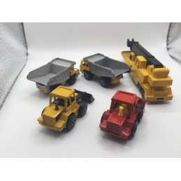 LOT VEHICULES DE CHANTIER MAJORETTE