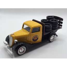 FORD V8 1936 SOLIDO 1/43...