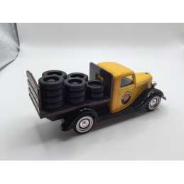 FORD V8 1936 SOLIDO 1/43 DUNLOP