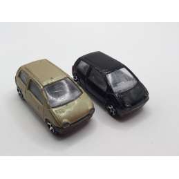 LOT DE 2 RENAULT TWINGO MAJORETTE