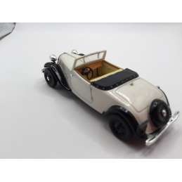 CITROËN TRACTION ROADSTER 1939 UNIVERSAL HOBBIES 1/43