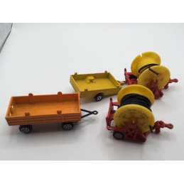 LOT DE PETITES REMORQUES SIKU MAJORETTE NOREV