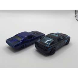 Lot de 2 voitures Hotwheels