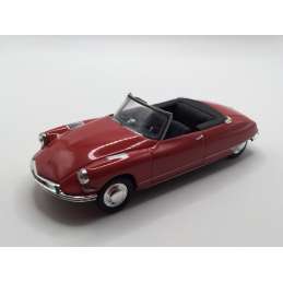 DS 19 CABRIOLET UNIVERSAL HOBBIES 1/43