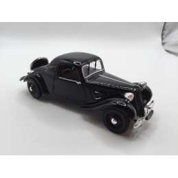 CITROËN TRACTION FAUX CABRIOLET 7C 1937 1/43 UNIVERSAL HOBBIES