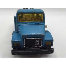 DEPANNEUSE VOLVO GUISVALL