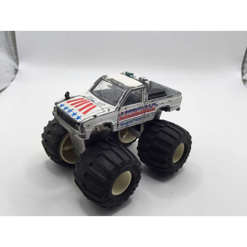TOYOTA AMERICAN MONSTER TRUCK MAJORETTE