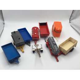 LOT DE PETITES REMORQUES DIVERSES