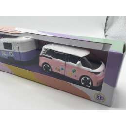 VOLKSWAGEN ID BUZZ AVEC CARAVANE