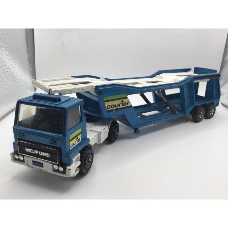 BEDFORD COURIER PORTE VEHICULES MATCHBOX