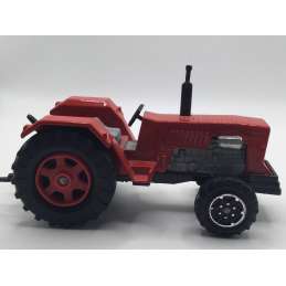 ANCIEN TRACTEUR MAJORETTE 1/36