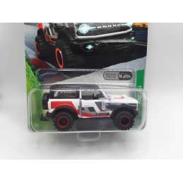 FORD BRONCO WILDTRAK MAJORETTE RACING
