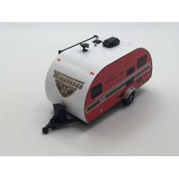 CARAVANE GREENLIGHT 1/64