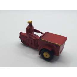 TRIPORTEUR DINKY TOYS