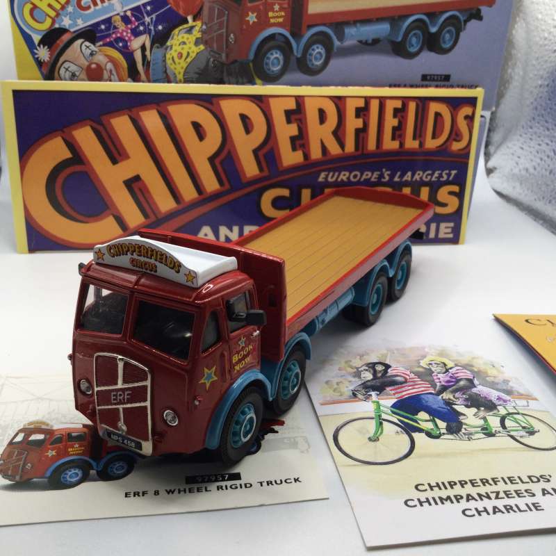 Cirque CHIPPERFIELDS ERF 8 WHEEL RIGID TRUCK CORGI CLASSICS
