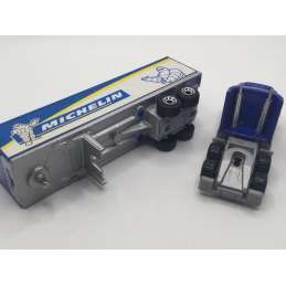 Camion FORD Matchbox MICHELIN