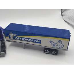 Camion FORD Matchbox MICHELIN