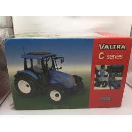 TRACTEUR VALTRA série vache 1/32 Universal Hobbies