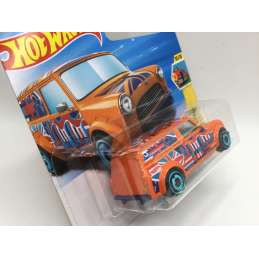 AUSTIN MINI VAN HOTWHEELS