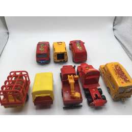 LOT MAJORETTE CIRQUE PINDER