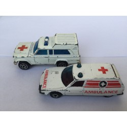 Lot de 2 Ambulances Majorette Matchbox