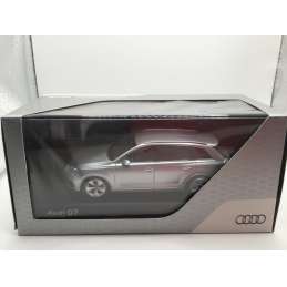 Audi Q7 1/43