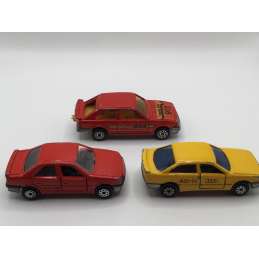 Lot de 3 anciennes MAJORETTE AUDI, Peugeot, ford